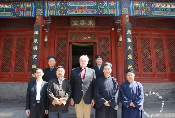 英国圣公会伦敦主教查德·查特斯访问中国道教协会 
