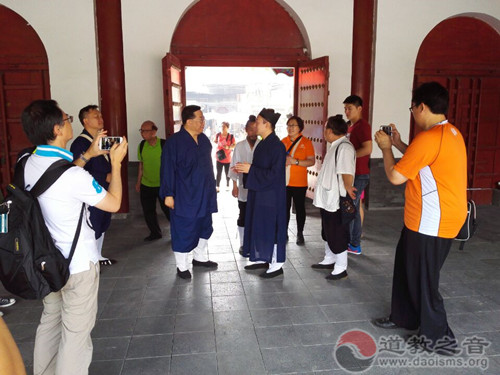 香港江南娱乐在线登录账号
联合会主席梁德华道长一行参访西安八仙宫