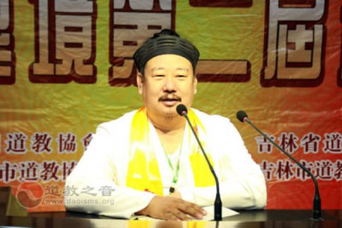 中国道协副会长、吉林省道教协会会长赵理修道长