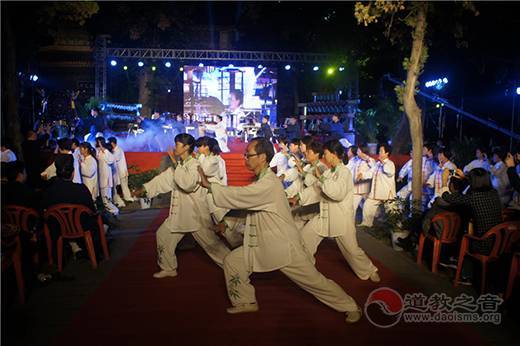 嵩山道教音乐晚会在河南登封市中岳庙举行