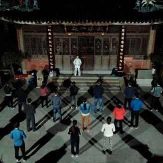 上海钦赐仰殿道观举行第二期公益太极拳活动