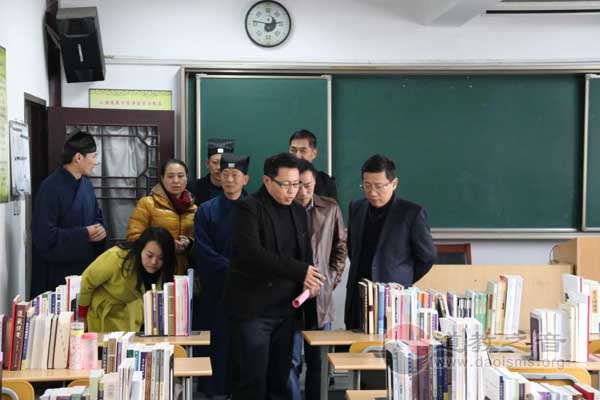 国宗局副局长蒋坚永到上海道学院视察工作