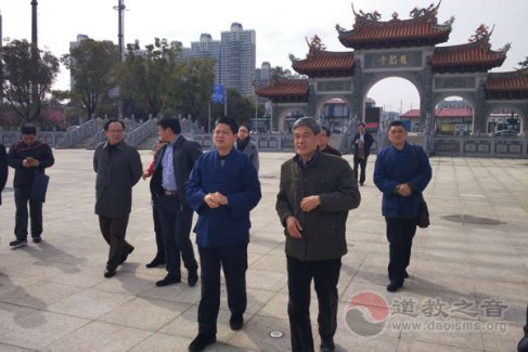 上海市道协副会长丁常云道长一行参访昆山市道协