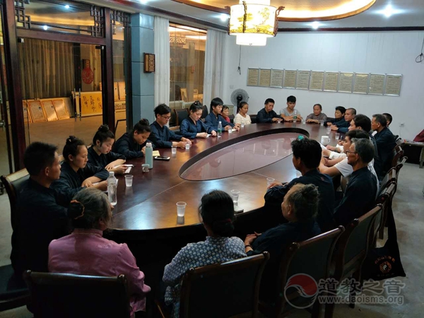 广西区贵港（桂平）市道协换届工作座谈会举行 