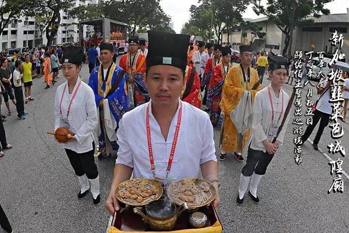 江西龙虎山道教法务团赴新加坡建醮