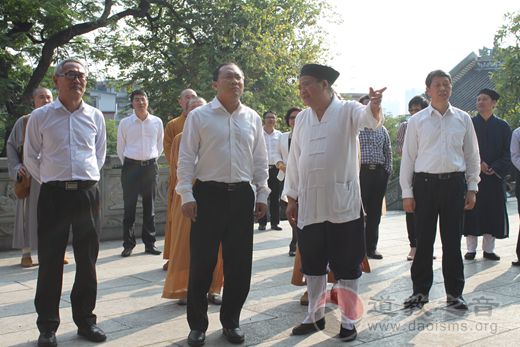 “广州市宗教团体和宗教活动场所规范化建设经验交流会”在纯阳观顺利举行