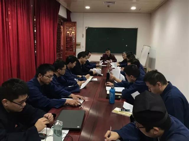 上海道教学院实习组学员组织学习新《宗教事务条例》