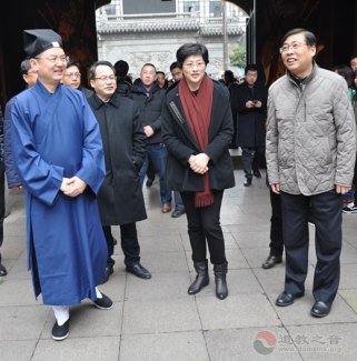 上海市委常委、统战部部长施小琳向全市道教信众致以新春祝福