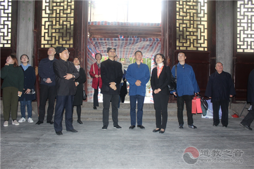 上海嘉定区民宗委领导参访苏州玄妙观