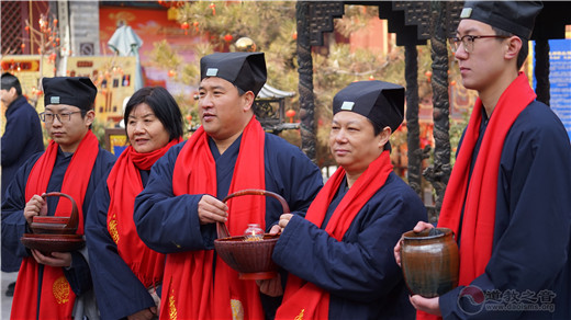 “为求粥意浓，千里请火种”徐州市道协到北京火神庙请“圣火”