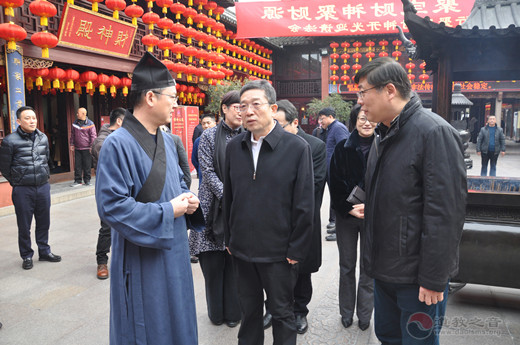 上海市委常委、统战部长郑钢淼慰问上海道教界人士