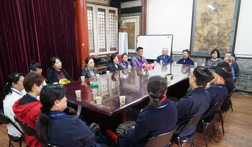 香港国际道教慈善访问团一行参访北京吕祖宫