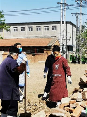 环境卫生大扫除，北京民宗在行动