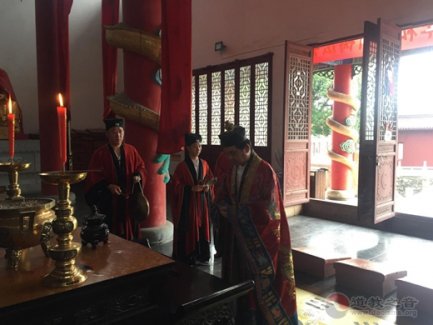 镇江市润州道院举行纪念抗战胜利75周年和平祈祷法会