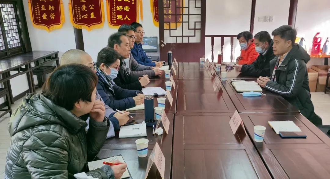 上海市长宁区召开宗教团体、宗教活动场所负责人会议