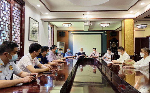 上海市黄浦区联合检查组到上海白云观检查恢复开放准备工作