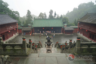 中国（大陆）宗教史研究的百年回顾